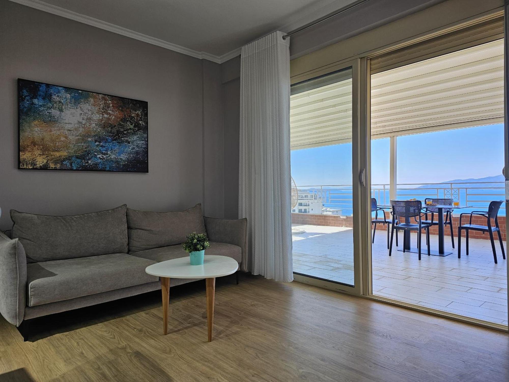 Deep Blue Rooftop - 111 Sarandë Exteriör bild