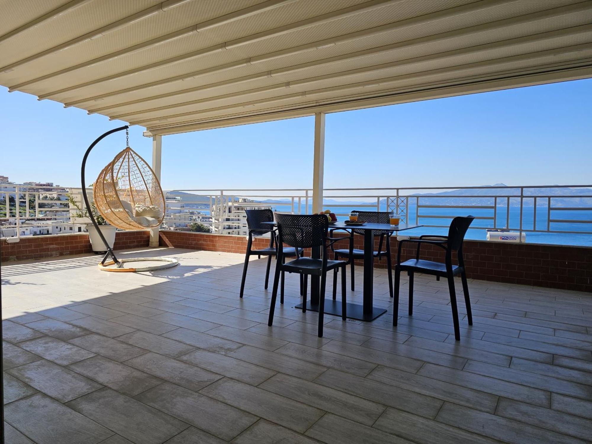 Deep Blue Rooftop - 111 Sarandë Exteriör bild
